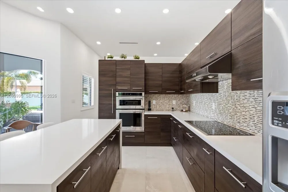 331 SW 124th Ave Miami, FL 33184