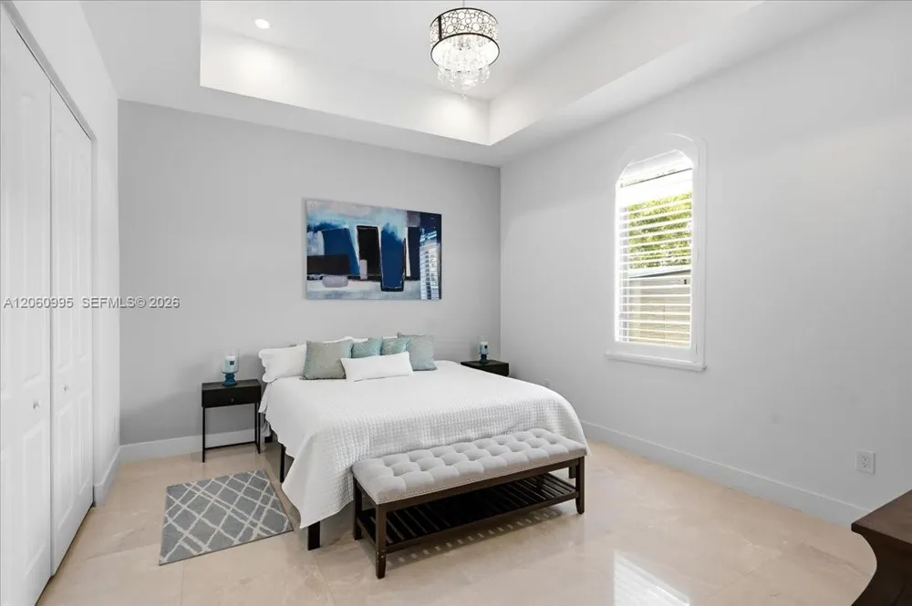 331 SW 124th Ave Miami, FL 33184