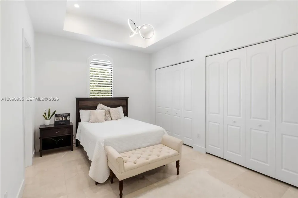 331 SW 124th Ave Miami, FL 33184