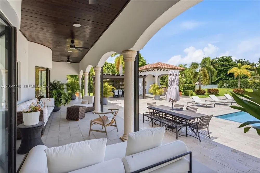 331 SW 124th Ave Miami, FL 33184