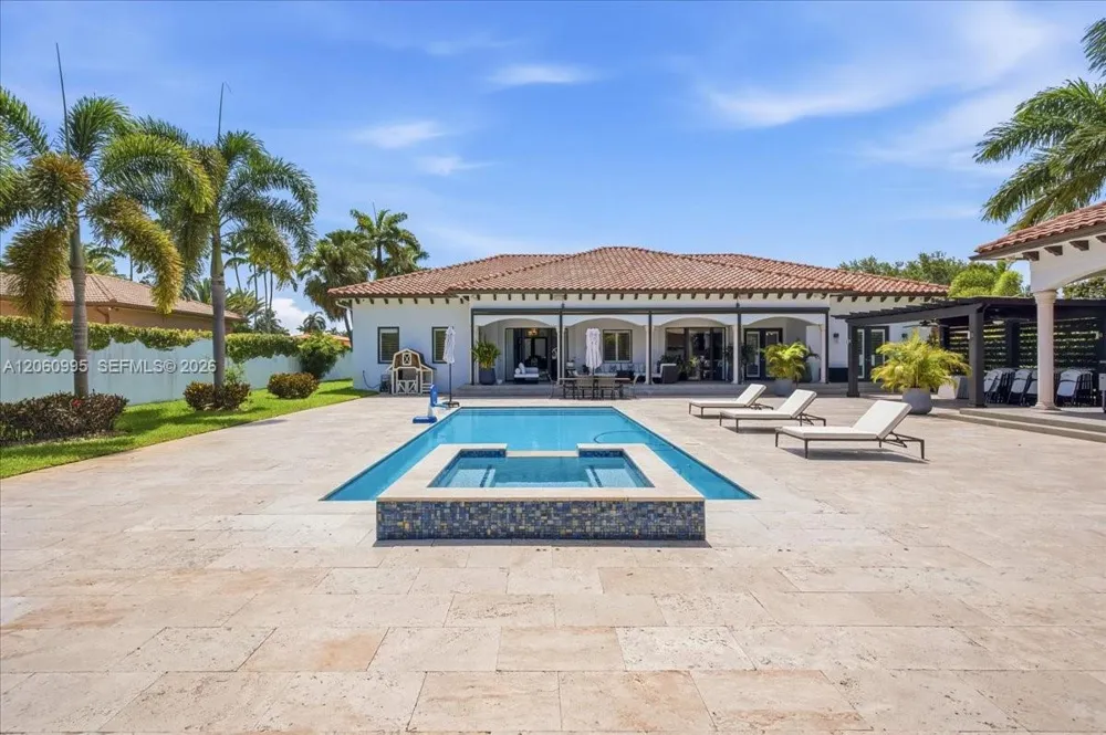 331 SW 124th Ave Miami, FL 33184