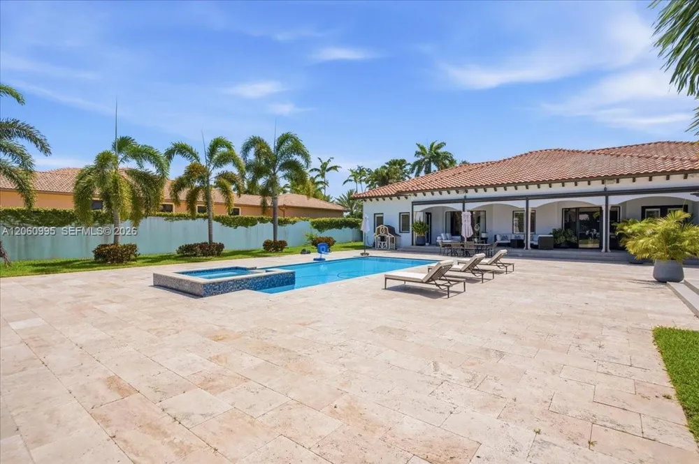 331 SW 124th Ave Miami, FL 33184