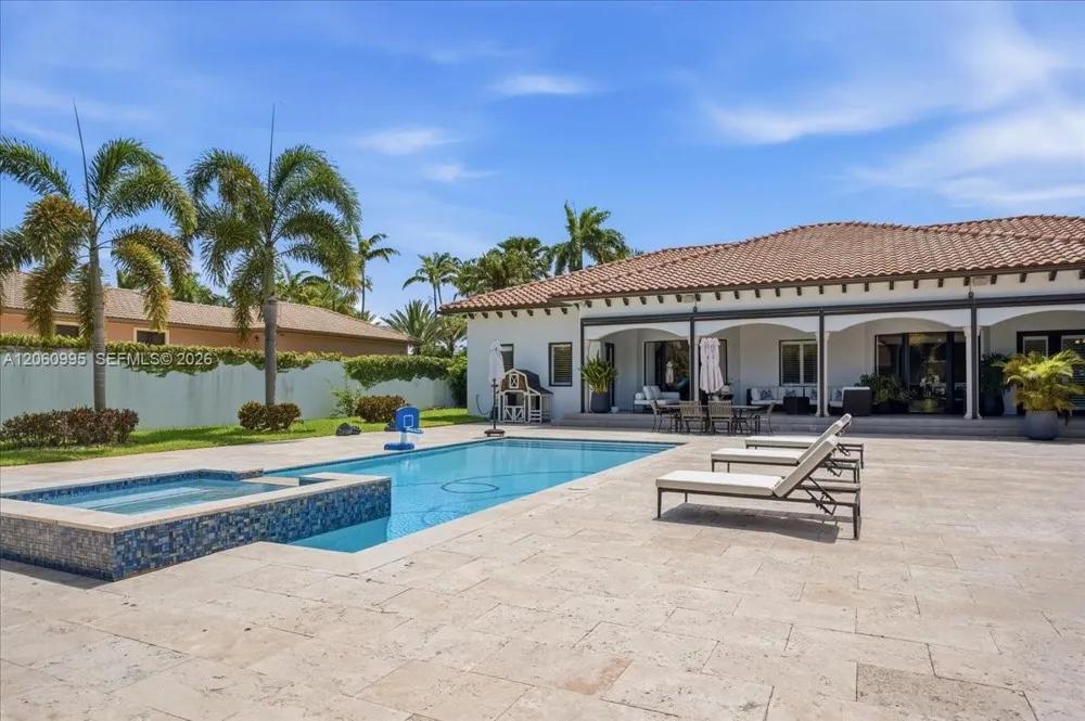 331 SW 124th Ave Miami, FL 33184