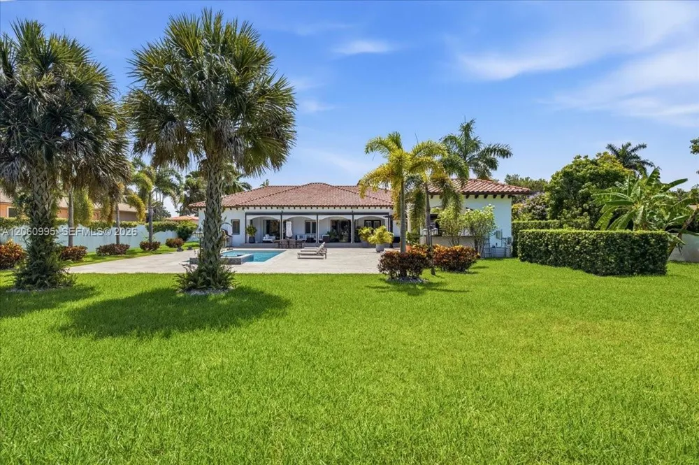 331 SW 124th Ave Miami, FL 33184