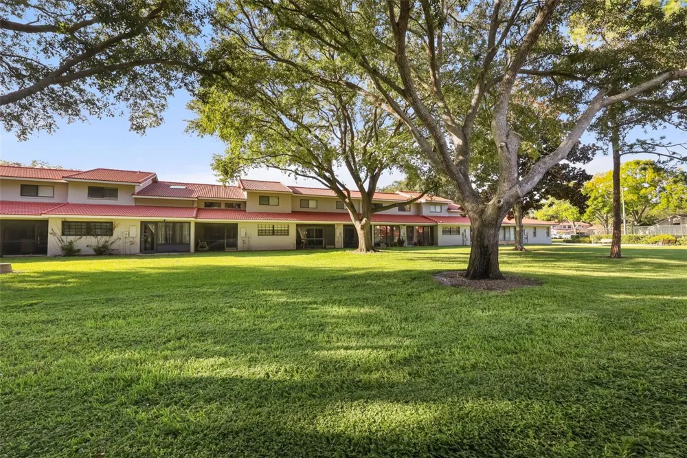 8209 SANDPOINT BOULEVARD Orlando, FL 32819