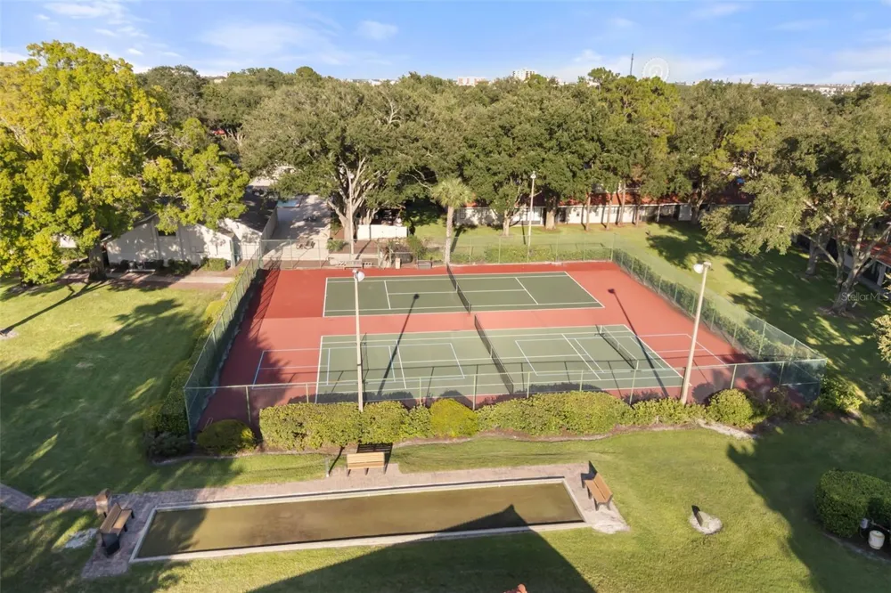 8209 SANDPOINT BOULEVARD Orlando, FL 32819