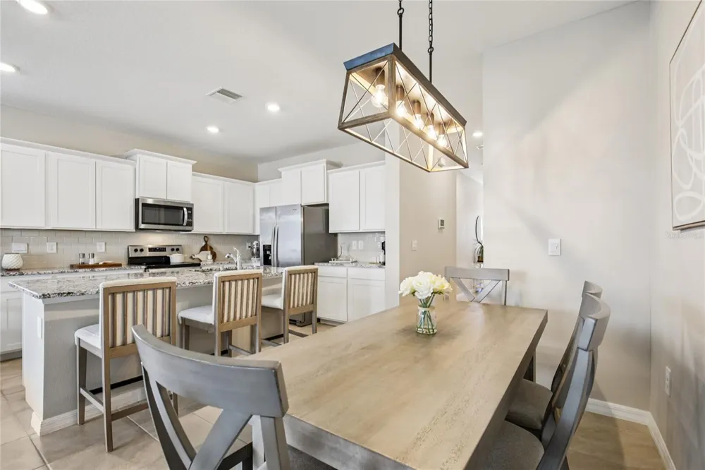 2813 MIDNIGHT PEARL DRIVE Sarasota, FL 34240