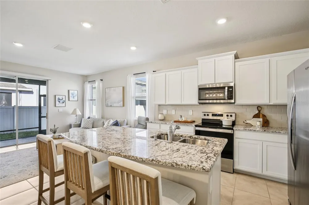 2813 MIDNIGHT PEARL DRIVE Sarasota, FL 34240