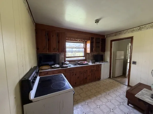 1226 McDonald St Fayetteville, TN 37334
