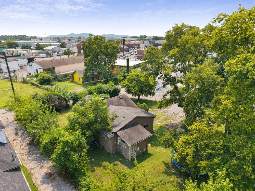 338 Whitsett Rd Nashville, TN 37210