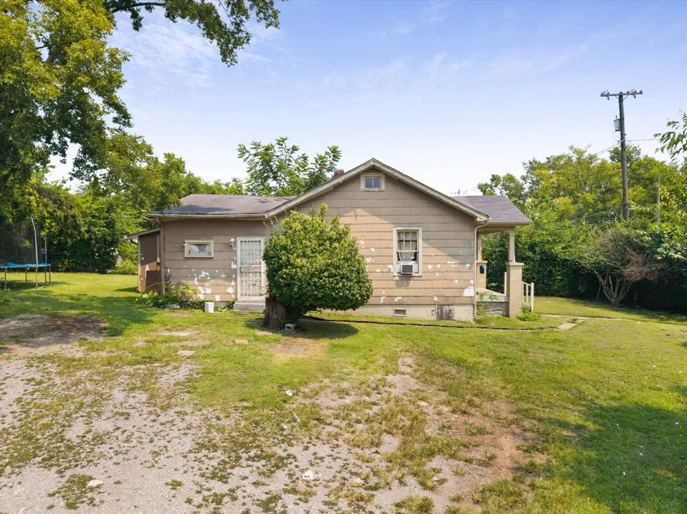 338 Whitsett Rd Nashville, TN 37210