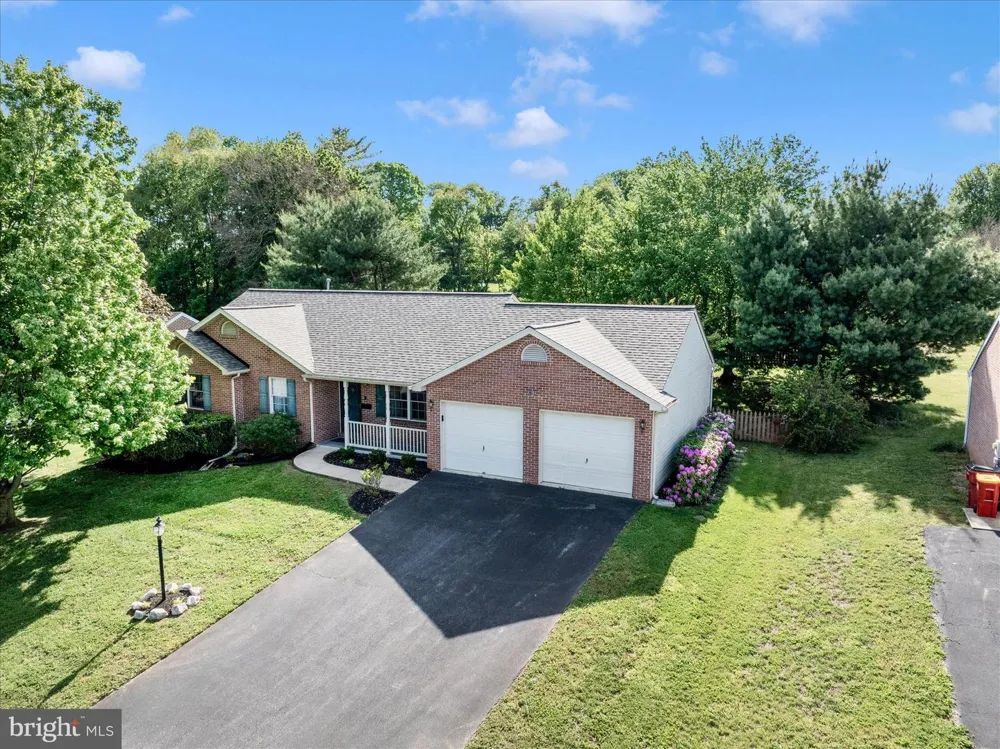 228 MONTCLAIR COURT Hagerstown, MD 21742
