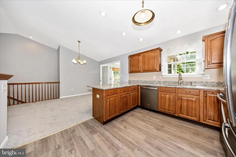 228 MONTCLAIR COURT Hagerstown, MD 21742