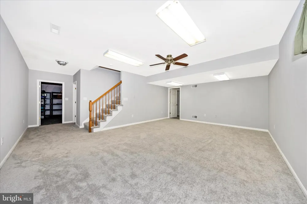 228 MONTCLAIR COURT Hagerstown, MD 21742