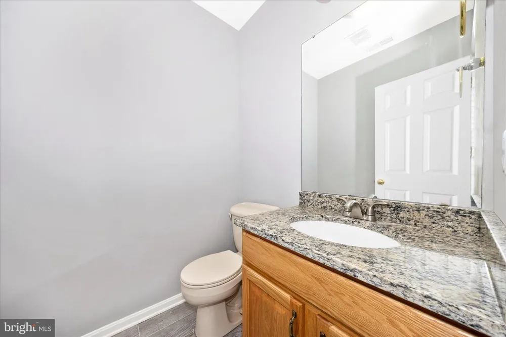 228 MONTCLAIR COURT Hagerstown, MD 21742