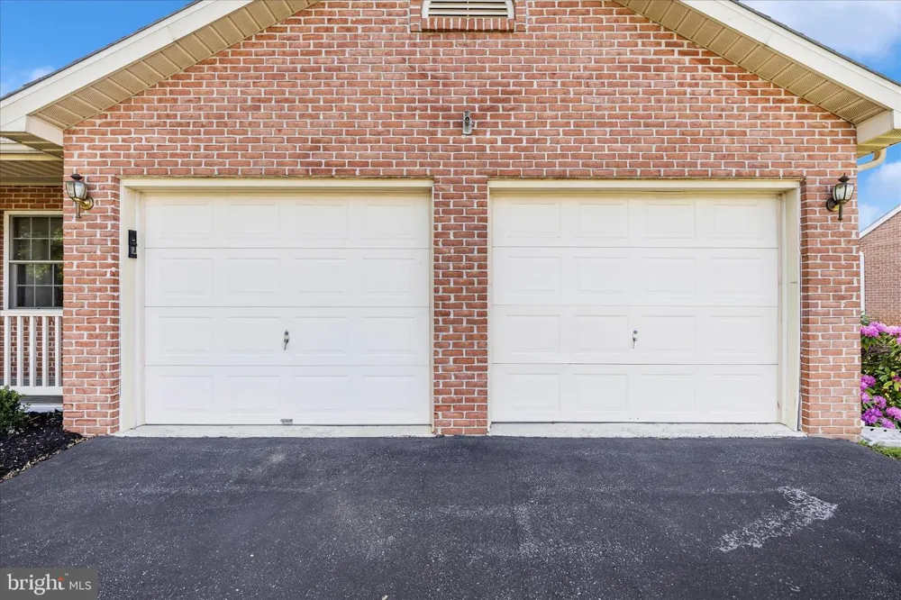 228 MONTCLAIR COURT Hagerstown, MD 21742