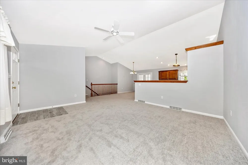 228 MONTCLAIR COURT Hagerstown, MD 21742
