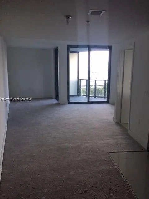 121 NE 34th St #914 Miami, FL 33137