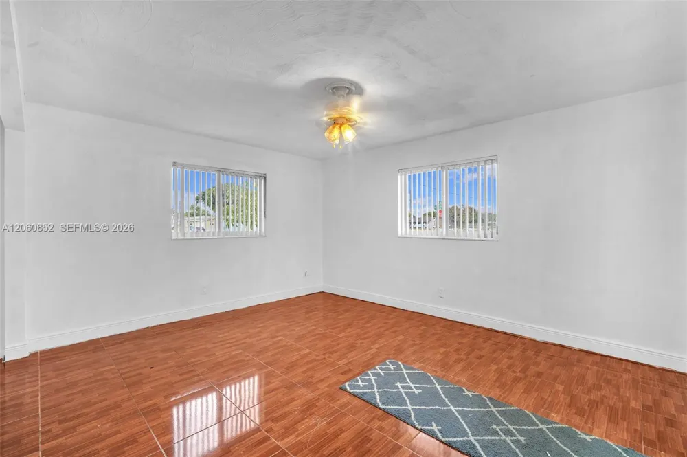 2301 SW 48th Ave West Park, FL 33023