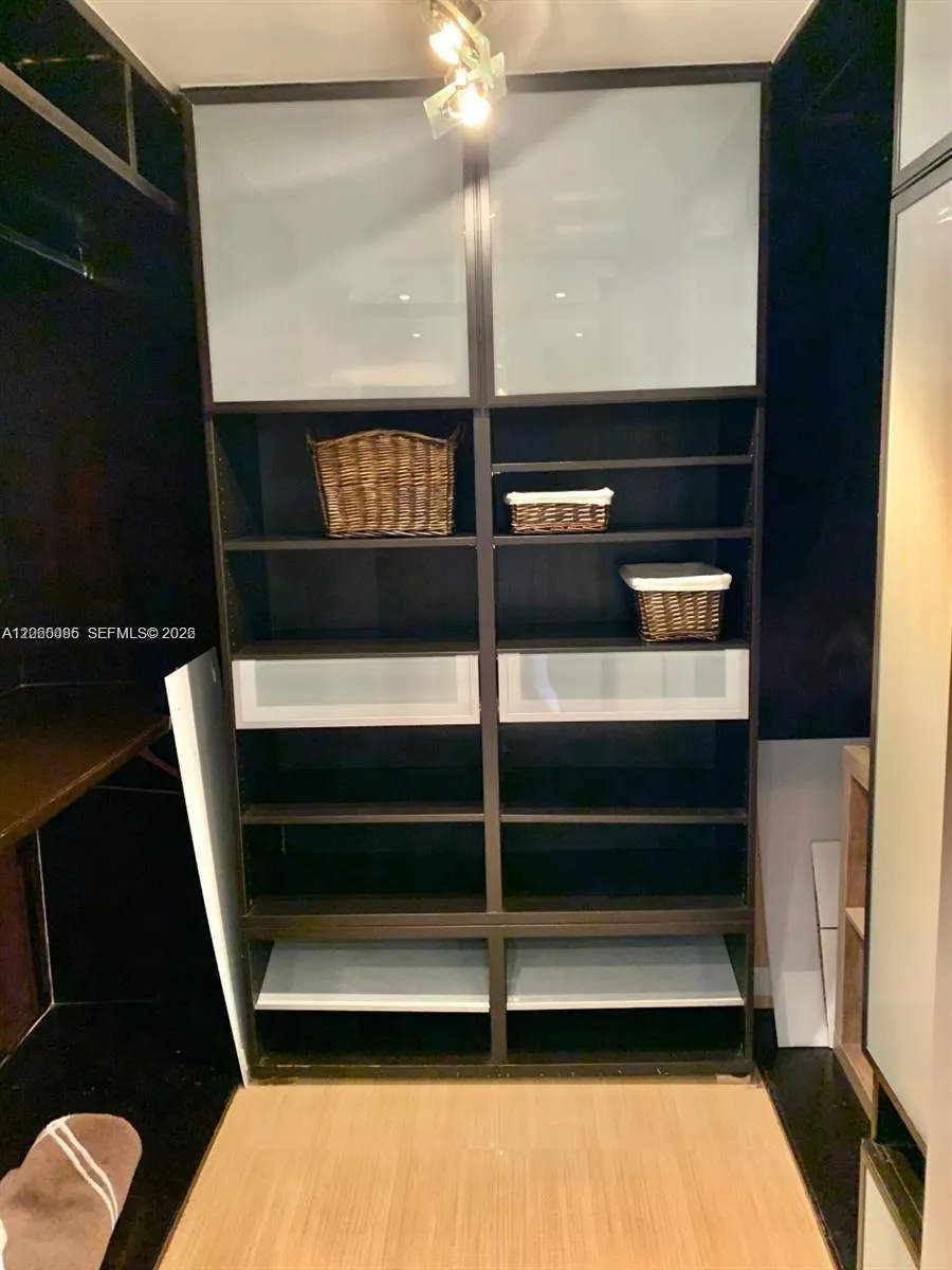 1800 S Ocean Dr #4406 Hallandale Beach, FL 33009
