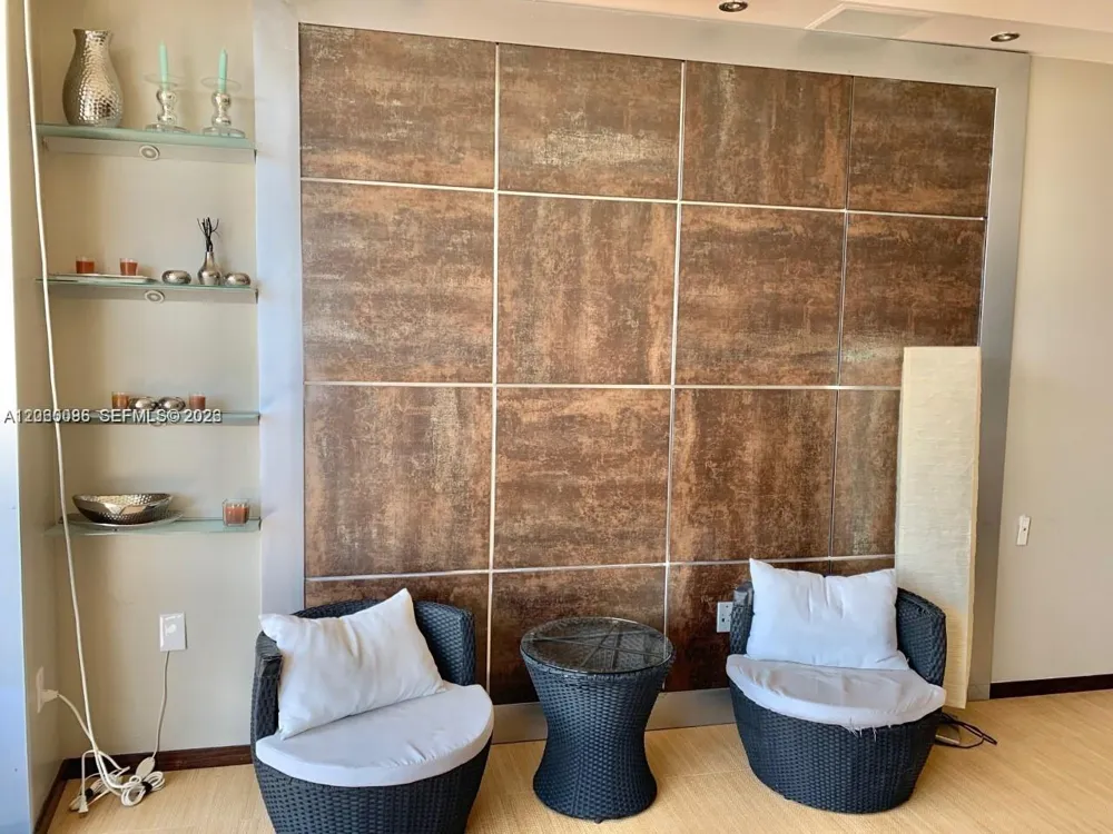 1800 S Ocean Dr #4406 Hallandale Beach, FL 33009