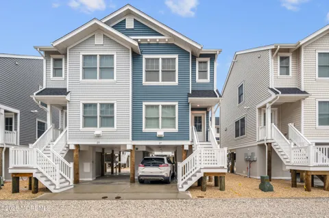 27 Shell Road #143