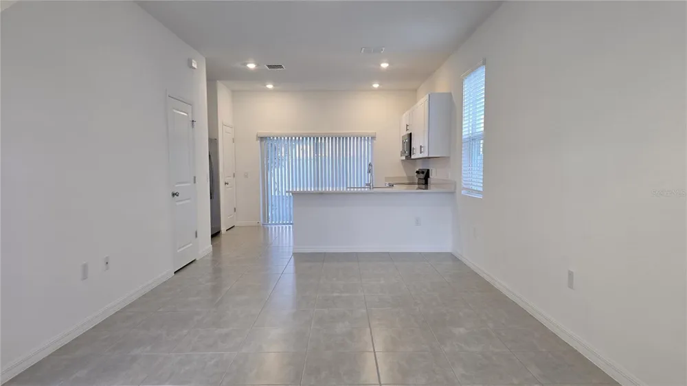 2970 SKYLINE LOOP Poinciana, FL 34758