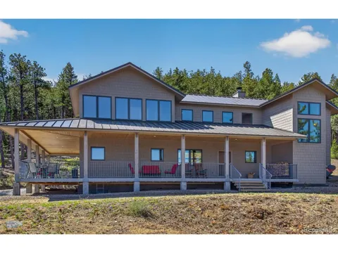 942 Spruce Drive