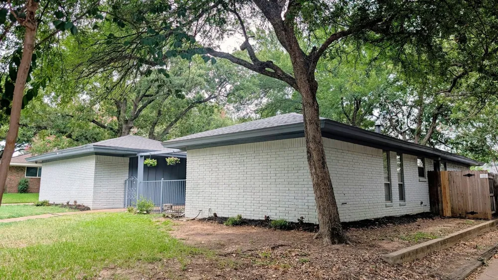 1756 Cynthia Lane Hurst, TX 76054
