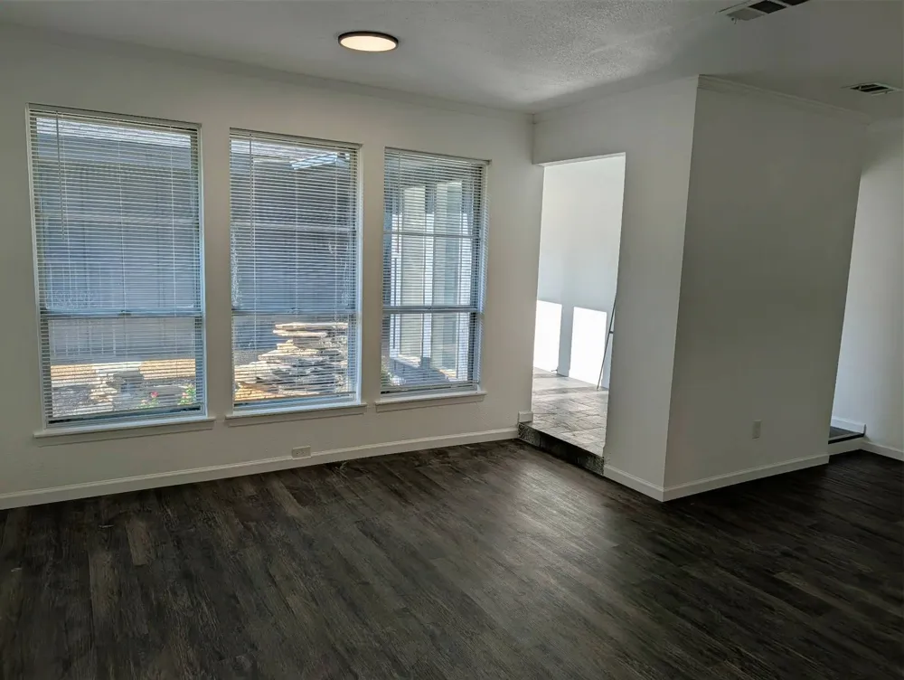 1756 Cynthia Lane Hurst, TX 76054