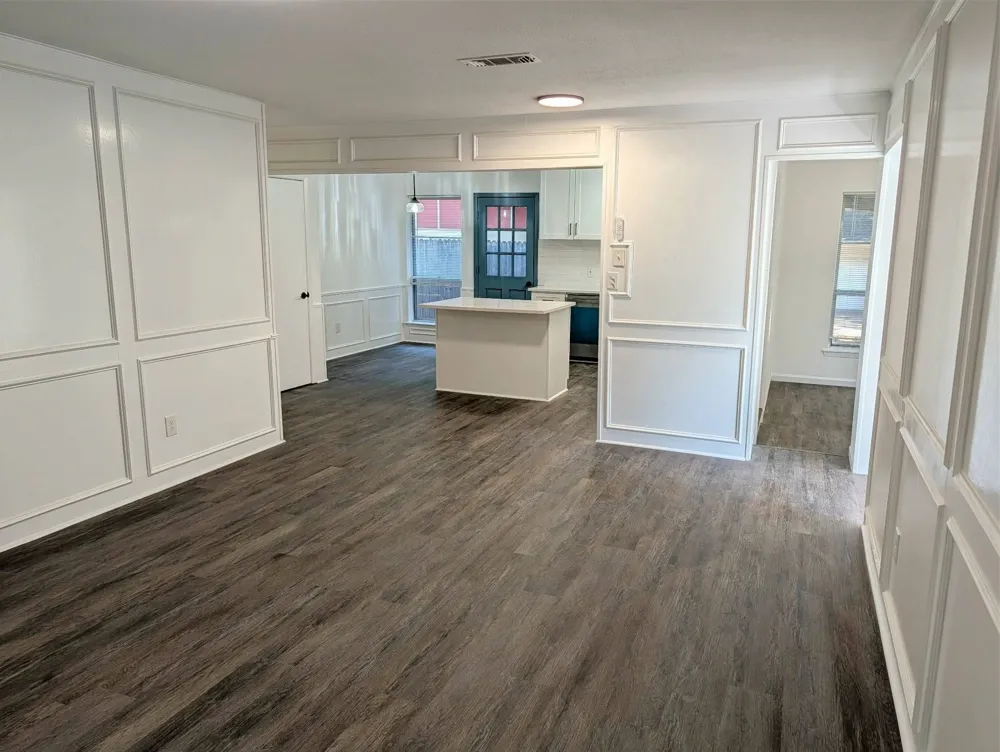 1756 Cynthia Lane Hurst, TX 76054