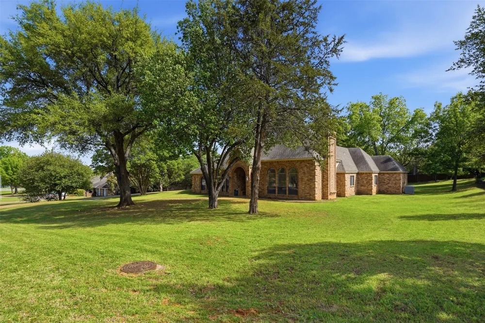 1363 Cross Timber Drive Southlake, TX 76092