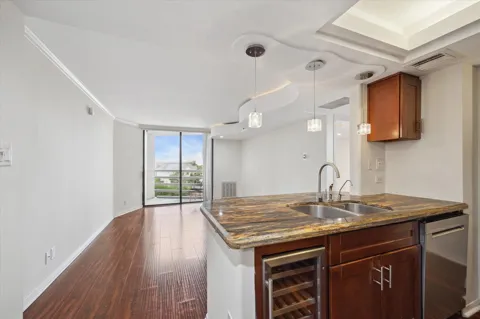 3525 Sage Road #512