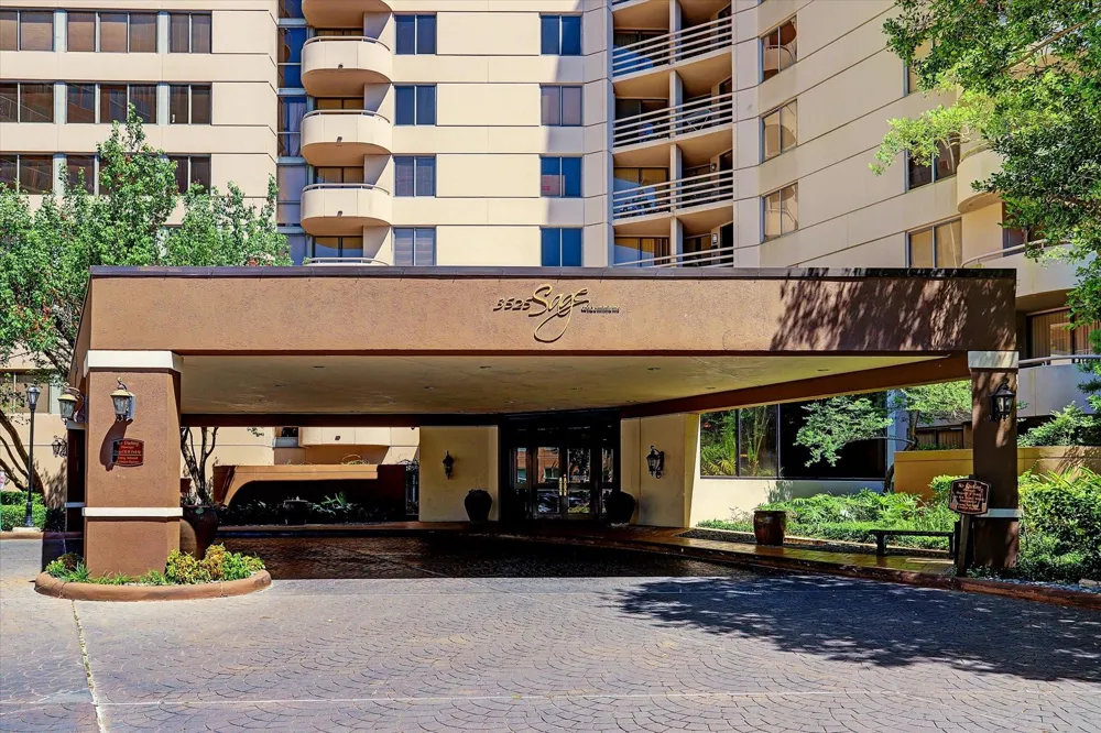 3525 Sage Road #512 Houston, TX 77056