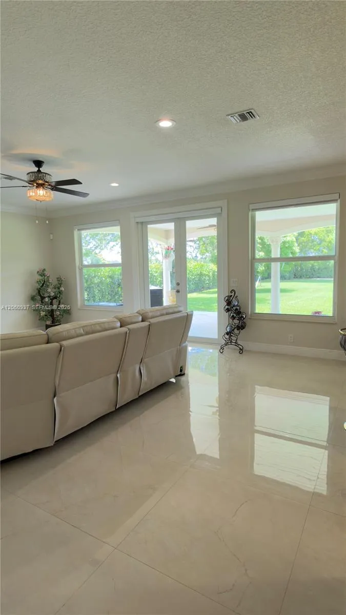 27803 SW 172nd Pl Homestead, FL 33031