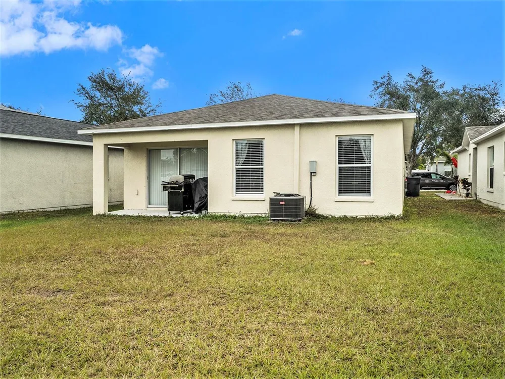 7833 CARRIAGE POINTE DRIVE Gibsonton, FL 33534