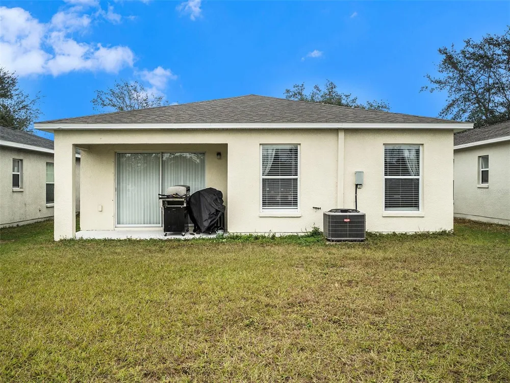 7833 CARRIAGE POINTE DRIVE Gibsonton, FL 33534