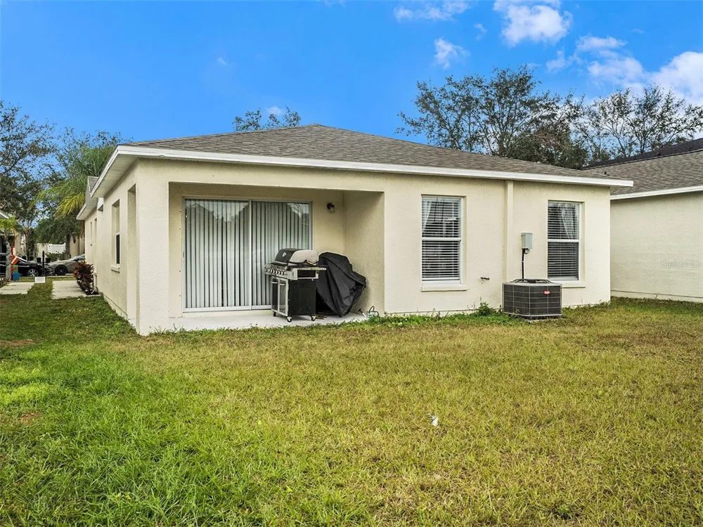 7833 CARRIAGE POINTE DRIVE Gibsonton, FL 33534