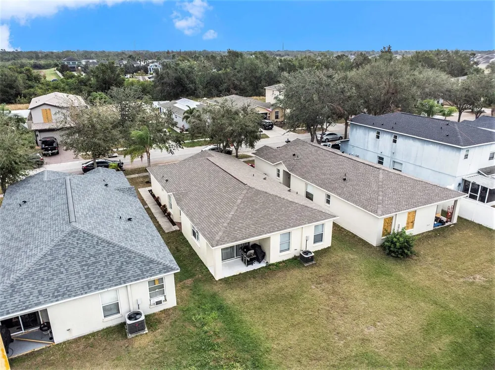 7833 CARRIAGE POINTE DRIVE Gibsonton, FL 33534