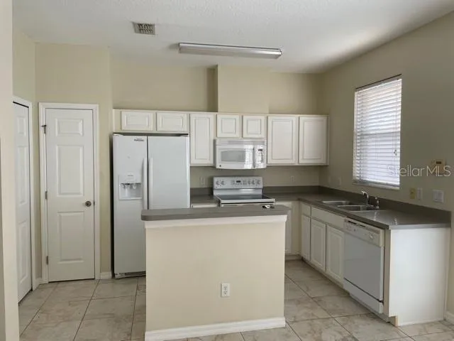 12740 LANGSTAFF DRIVE Windermere, FL 34786
