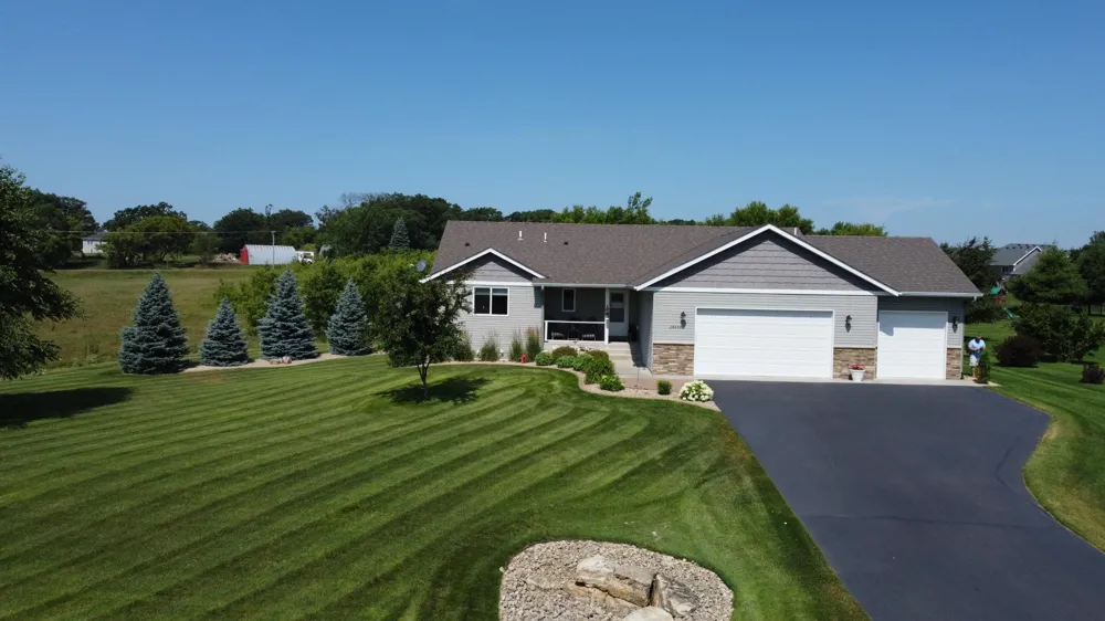 24456 140th Court Zimmerman, MN 55398