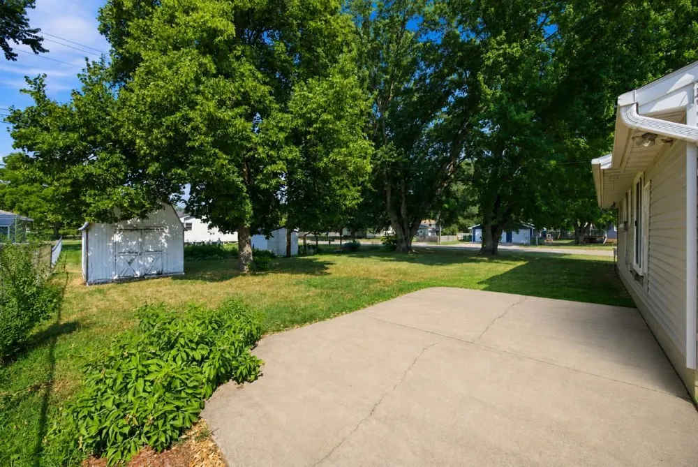 7980 Jackson Street NE Spring Lake Park, MN 55432