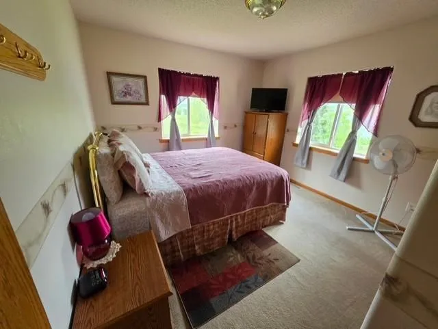 11619 24th Street SE Valley City, ND 58072