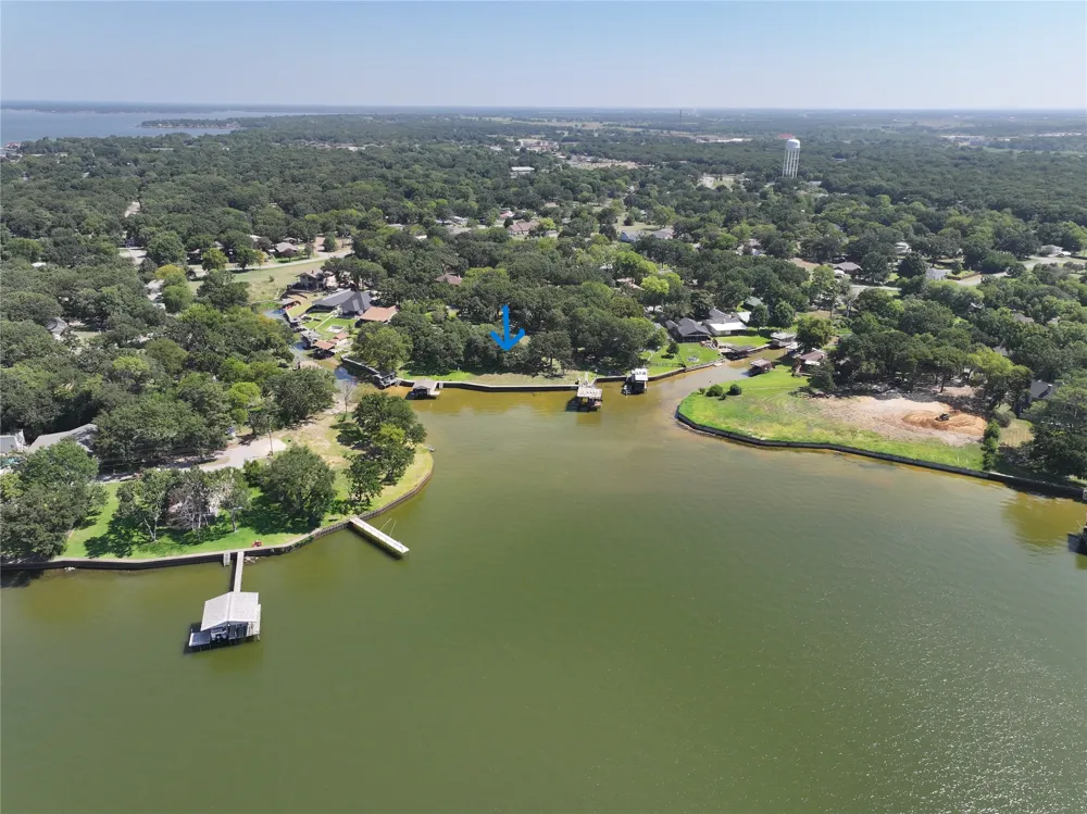 121 Autumn Wood Trail Gun Barrel City, TX 75156