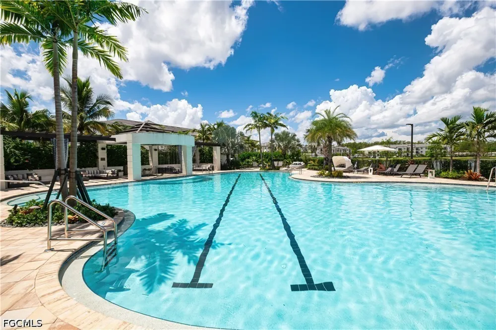 Treeline Ave #S2-206 Fort Myers, FL 33913
