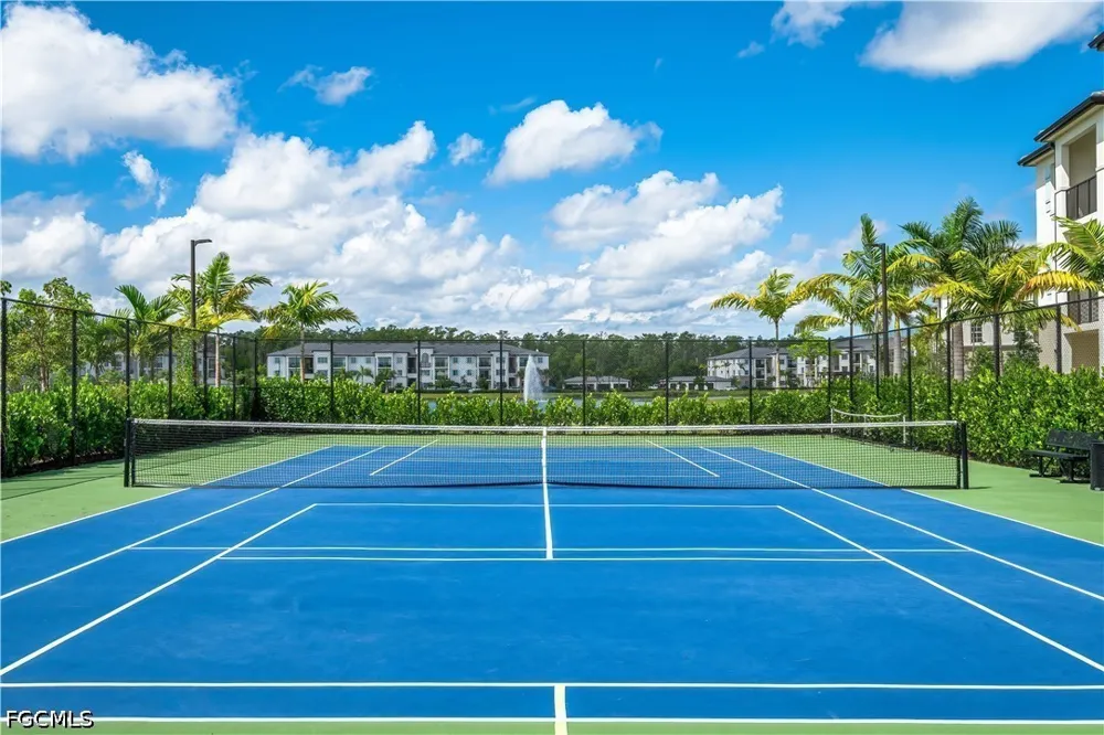 Treeline Ave #S2-206 Fort Myers, FL 33913