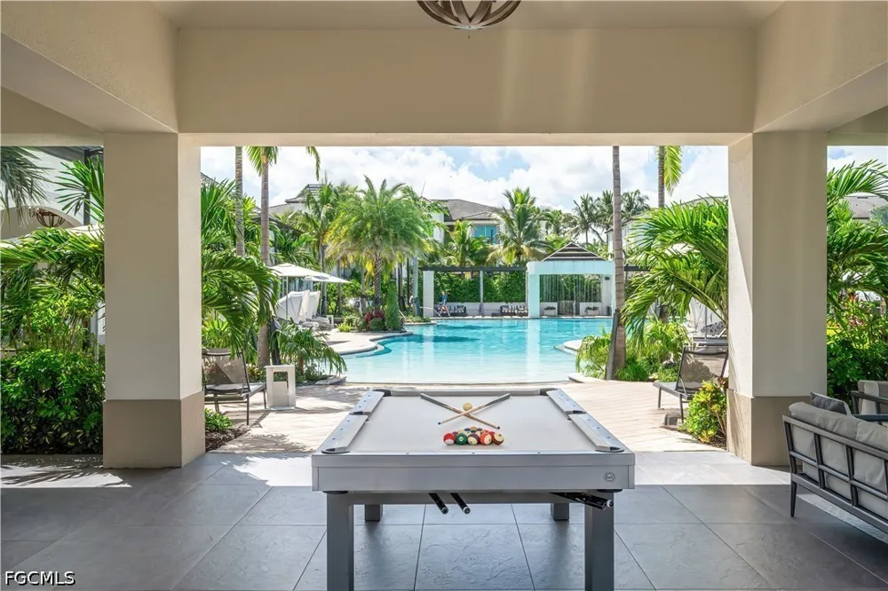 Treeline Ave #S2-206 Fort Myers, FL 33913
