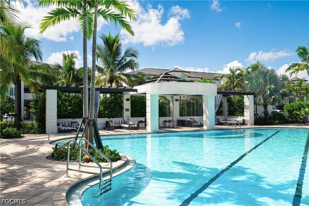 Treeline Ave #S2-206 Fort Myers, FL 33913
