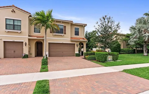 9451 KINLEY PLACE