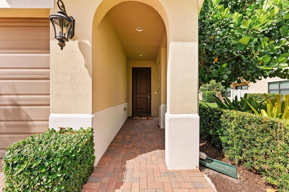 9451 KINLEY PLACE Boca Raton, FL 33428